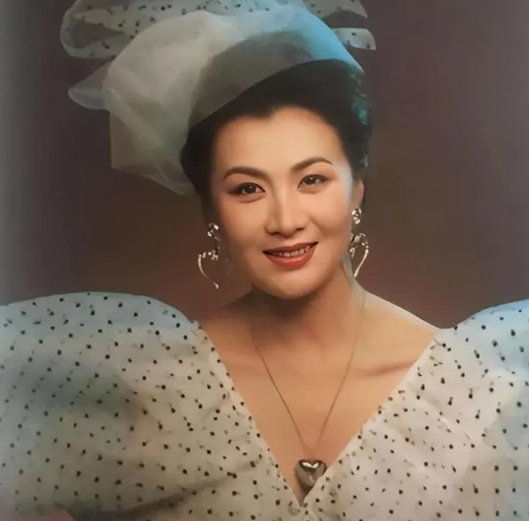李媛媛去世21年 丈夫至今为其守诺不再婚 23岁儿子已成父母最大骄傲