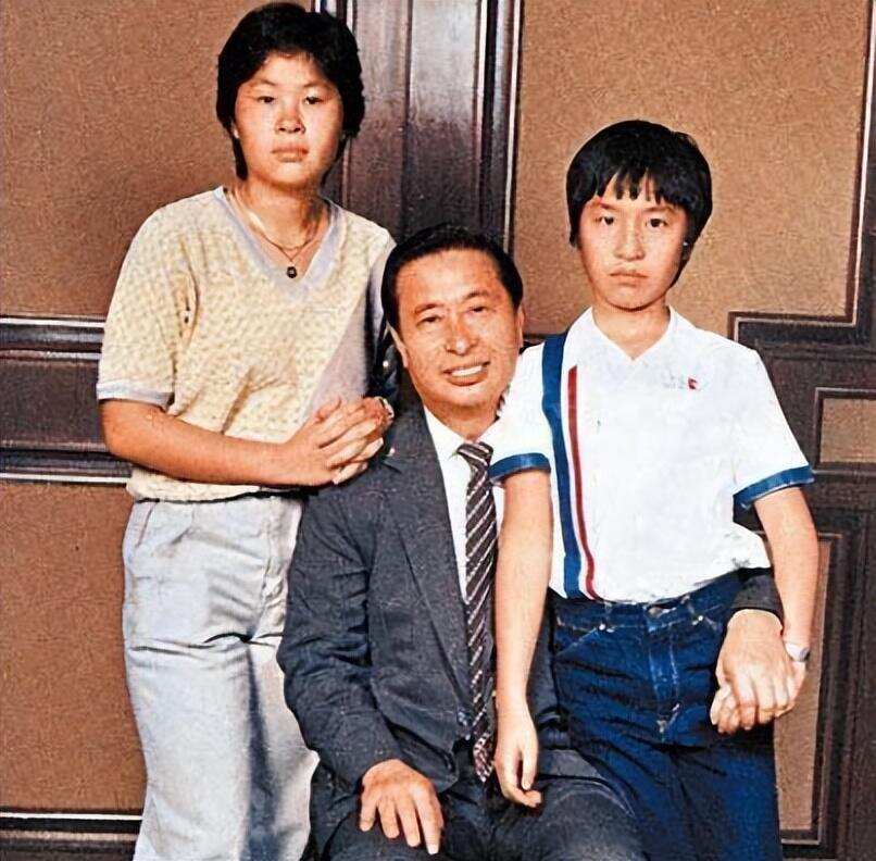 1985年刘惠娟与李兆基离婚，错失首富太太之位，如今蜗居庙宇清修