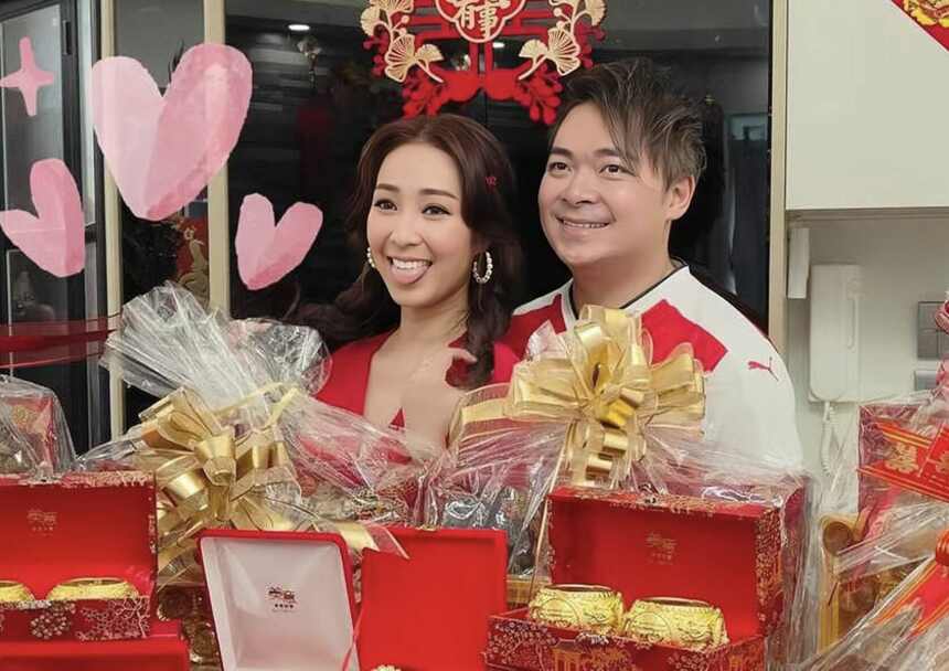 恭喜！TVB知名女星今日大婚，全身戴满金器风光出嫁