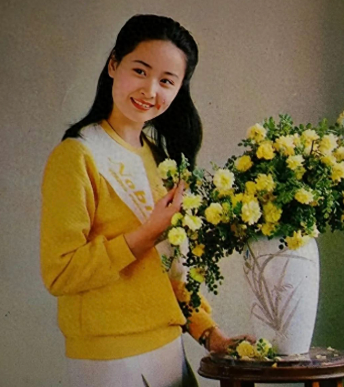 香港第一情妇：曾是马景涛挚爱，被黑道太太打掉子宫，至今无人娶